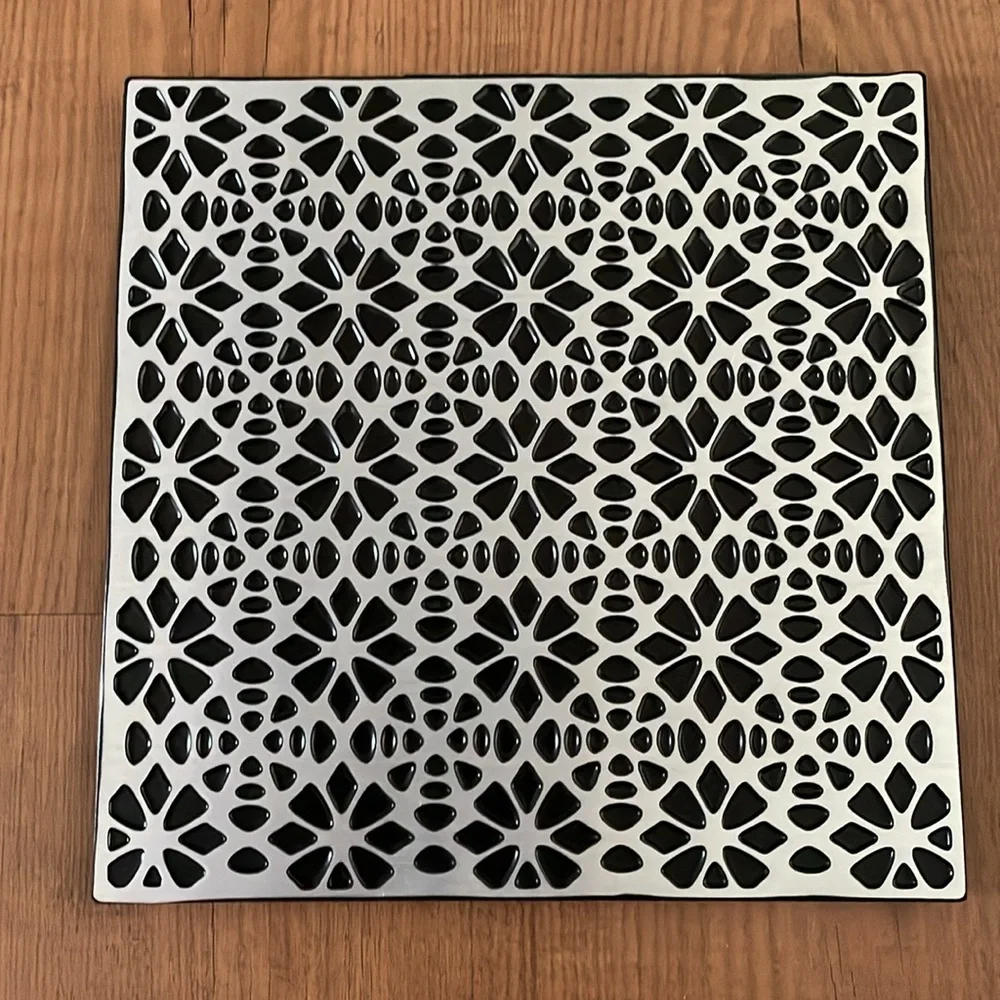 Set of Three Black and Silver Decorative Wall Tiles - Picture 4 of 6